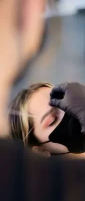 بند انداختن ابرو