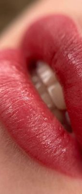 لب‌های نرم و زیبا با شیدینگ